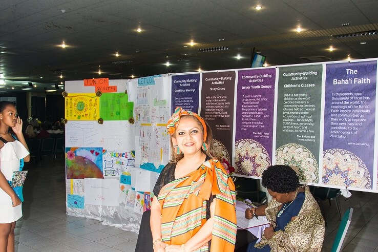 Polokwane - The main bicentenary celebration in Polokwane took place on Saturday 21 st October at 4pm
at Cosmo Leisure Lodge Hall. The main hall was filled with approximately 300 adults and youth and the
tens of children. The programme included friends from all over the province who performed traditional
dance, Jembe drums, and drum majorettes. There was also a beautiful choir presentation and prayers in
five languages. The film, “Light to the World” was also viewed. Bahá’í friends and their families from the
surrounding clusters of Thulamela, Mokopane,Bela Bela, Matox and Tzaneen attended the celebration.
Two members of the press representing the local newspaper were also present. The whole atmosphere
of the celebration reverberated with a sense of the beautiful vision of joy and unity.